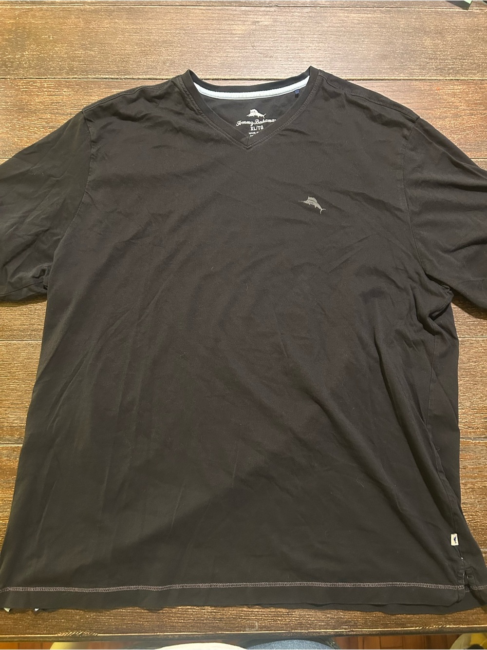Tommy Bahama Black V-Neck Short Sleeve Tee